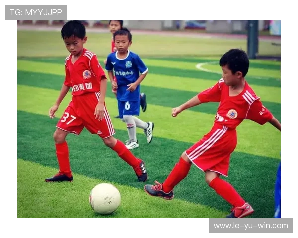 青岛西海岸俱乐部U7U8梯队招募：小球员的足球梦，从这里起航