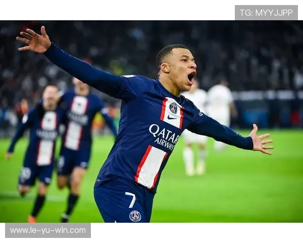 恩里克战术执行力拉满，球队场上运转如精密机器